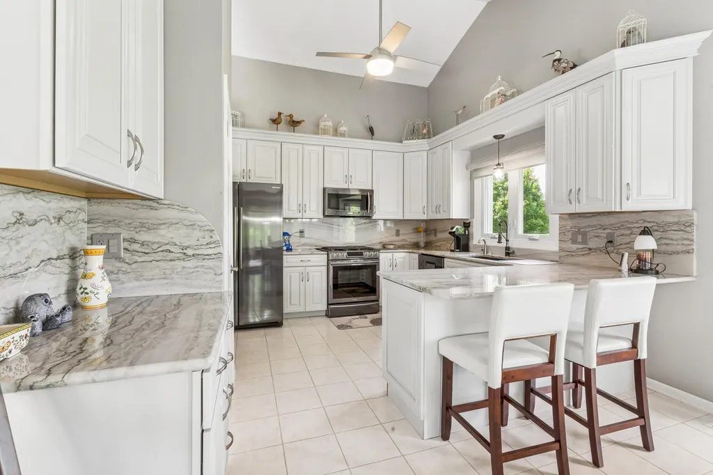 4902 Mount Morris Road Oregon Township MI 48421