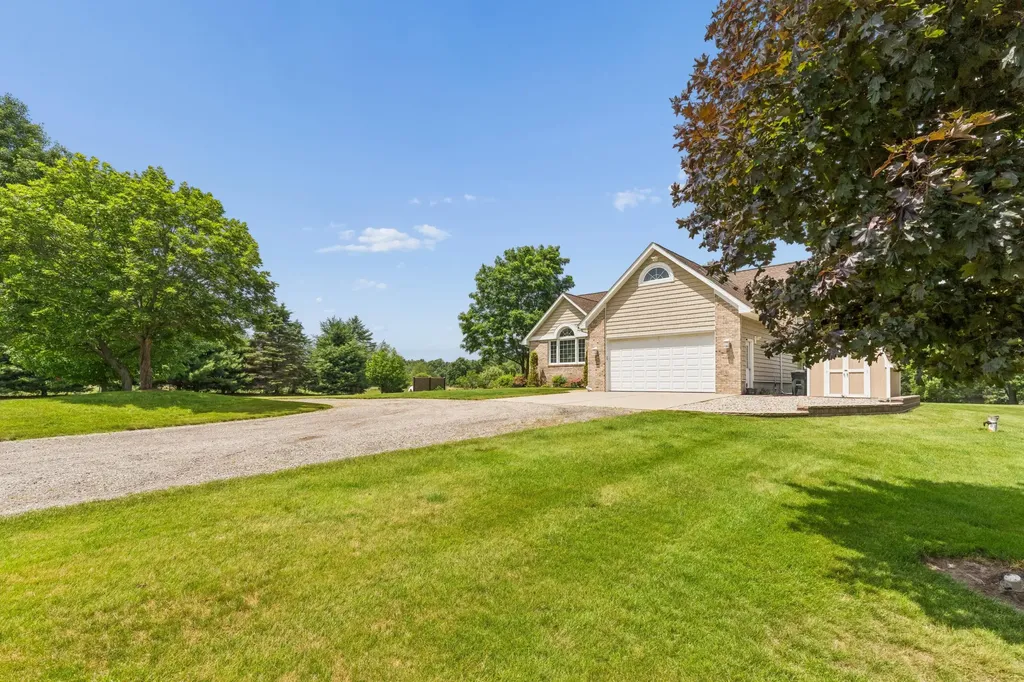 4902 Mount Morris Road Oregon Township MI 48421