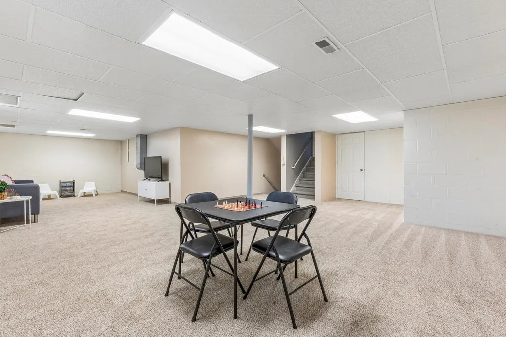4902 Mount Morris Road Oregon Township MI 48421
