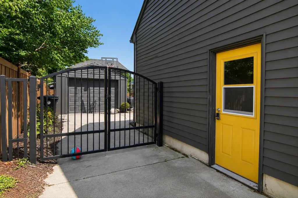 822 Duncan Street Ann Arbor City MI 48103