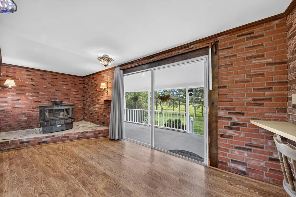 15610 Arnold Road Unadilla Township MI 48137