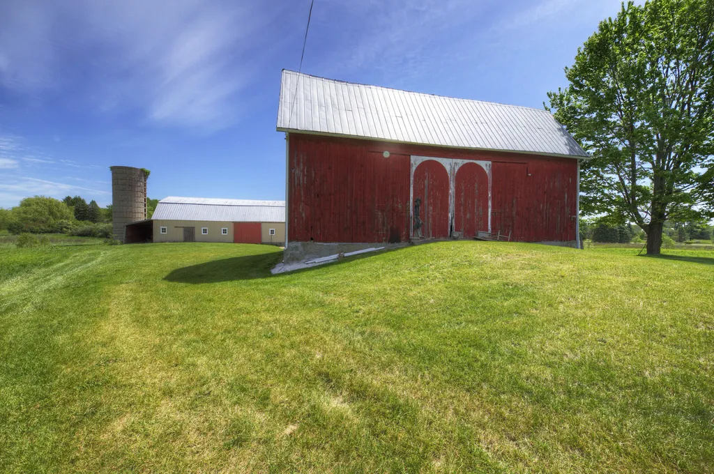 15610 Arnold Road Unadilla Township MI 48137
