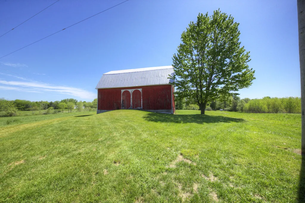 15610 Arnold Road Unadilla Township MI 48137