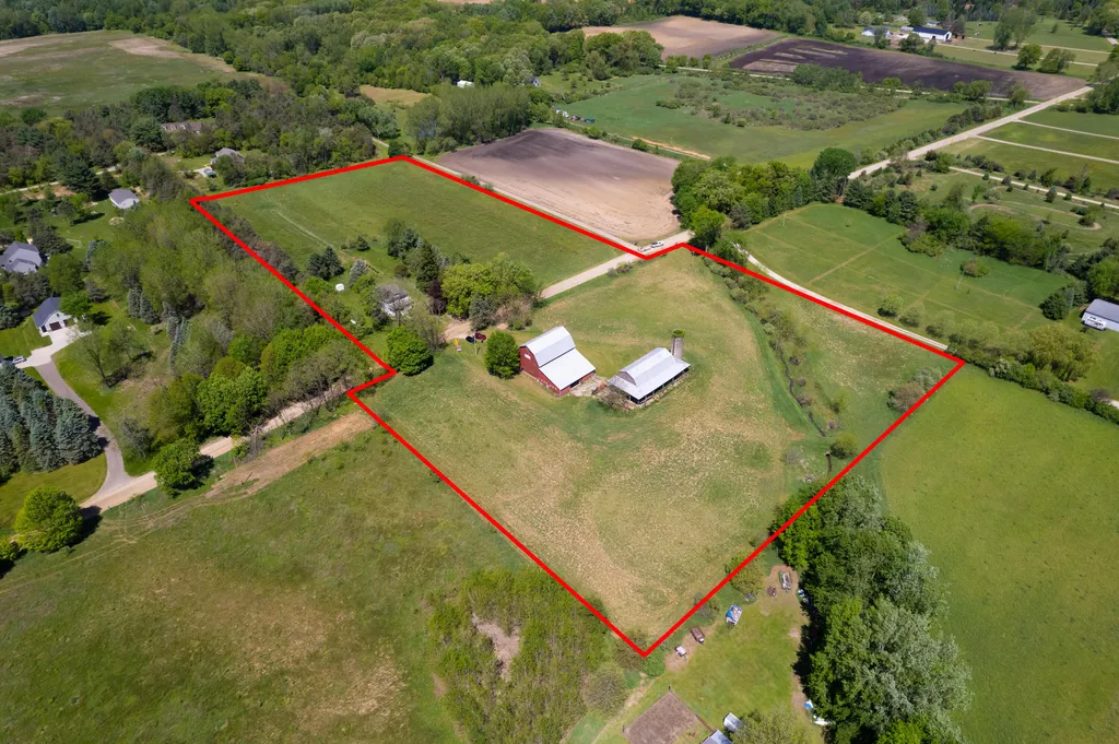 15610 Arnold Road Unadilla Township MI 48137