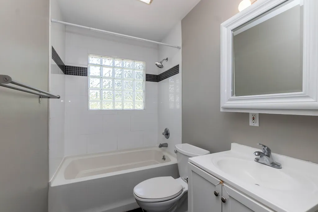 3593 Oakwood Street Ann Arbor City MI 48104