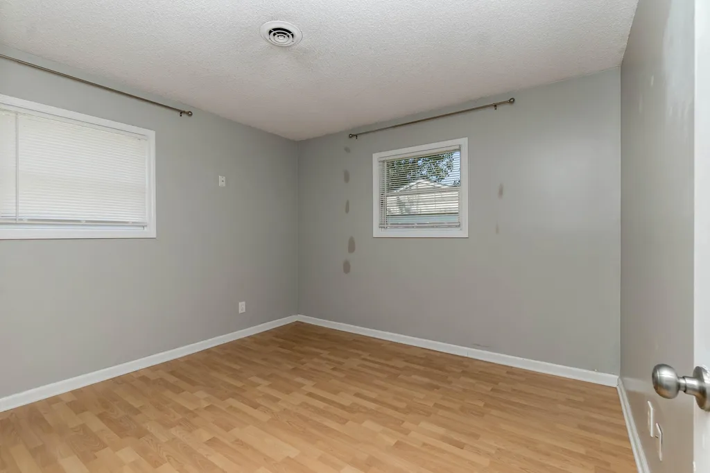 3593 Oakwood Street Ann Arbor City MI 48104