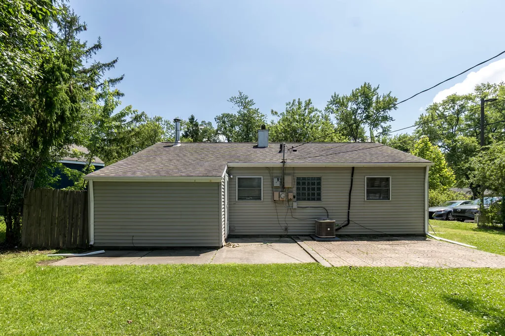 3593 Oakwood Street Ann Arbor City MI 48104