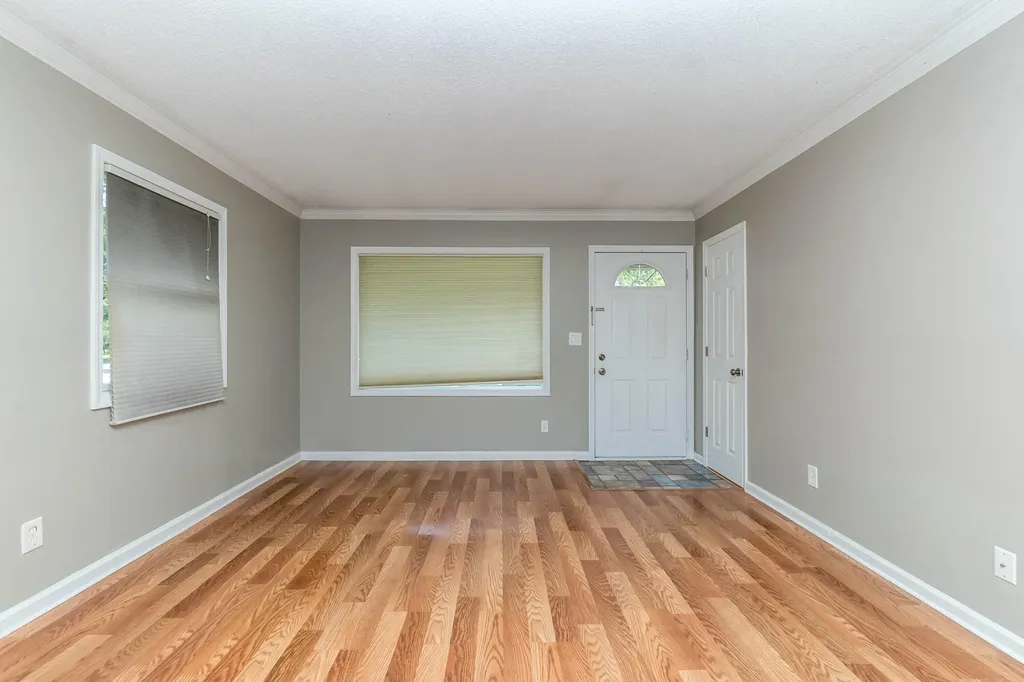 3593 Oakwood Street Ann Arbor City MI 48104