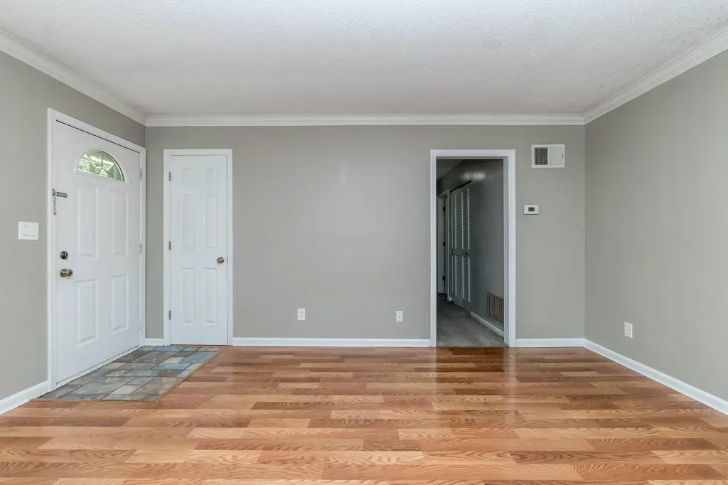 3593 Oakwood Street Ann Arbor City MI 48104