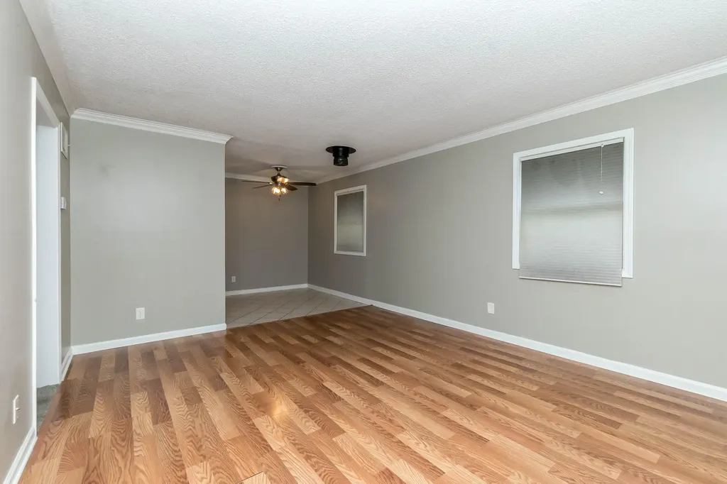 3593 Oakwood Street Ann Arbor City MI 48104