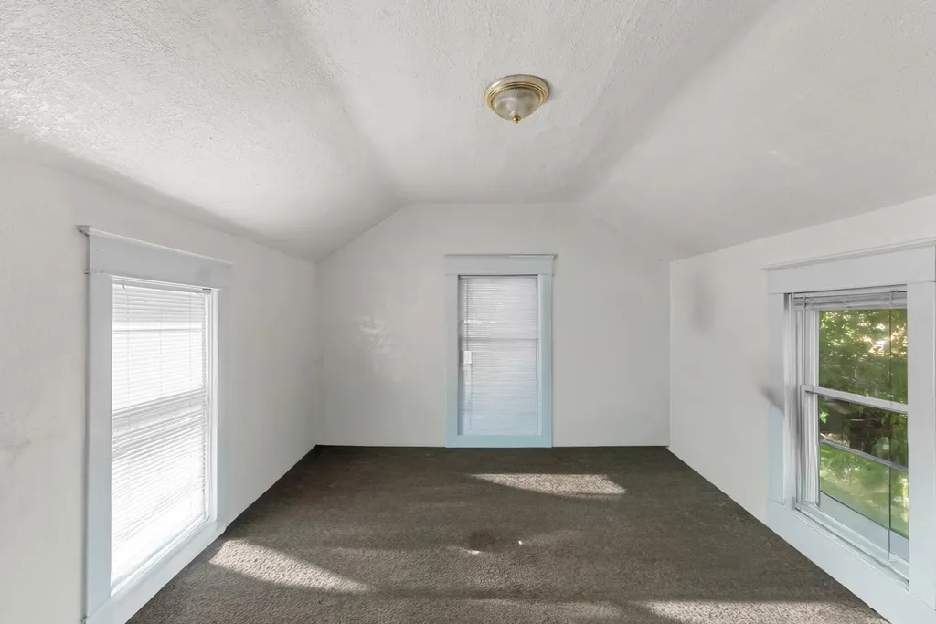 63 Oak Street Hillsdale City MI 49242