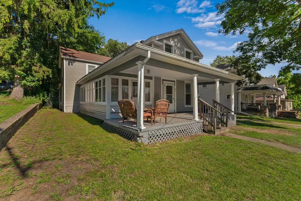 63 Oak Street Hillsdale City MI 49242