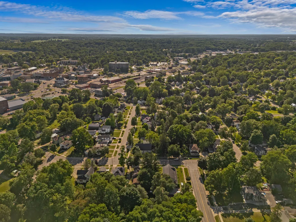 63 Oak Street Hillsdale City MI 49242