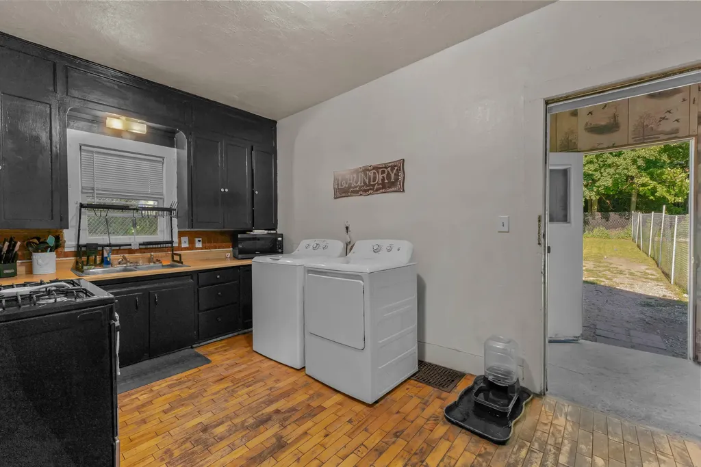 63 Oak Street Hillsdale City MI 49242