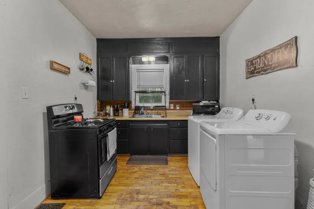 63 Oak Street Hillsdale City MI 49242