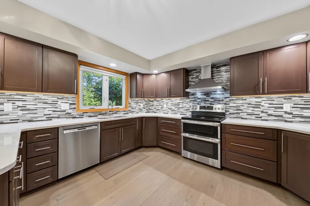 2780 Ember Way Ann Arbor City MI 48104