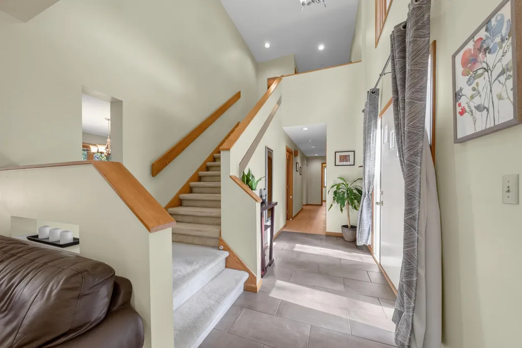 2780 Ember Way Ann Arbor City MI 48104