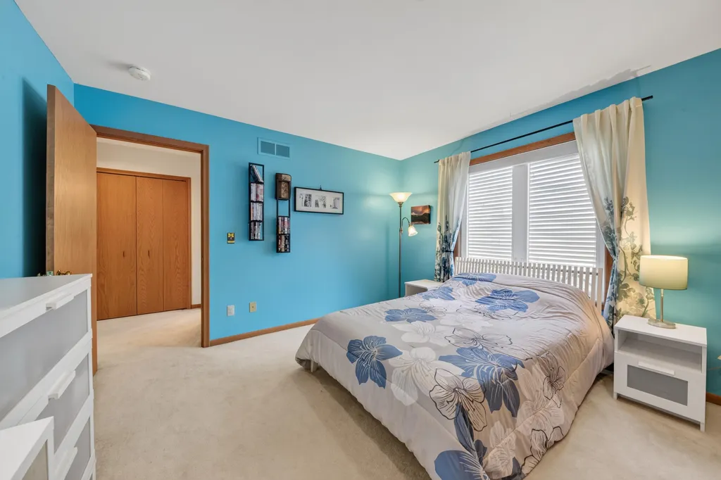 2780 Ember Way Ann Arbor City MI 48104
