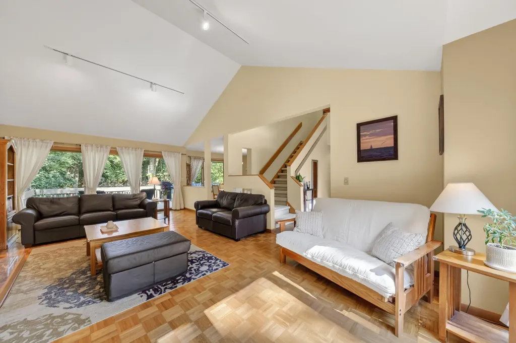 2780 Ember Way Ann Arbor City MI 48104