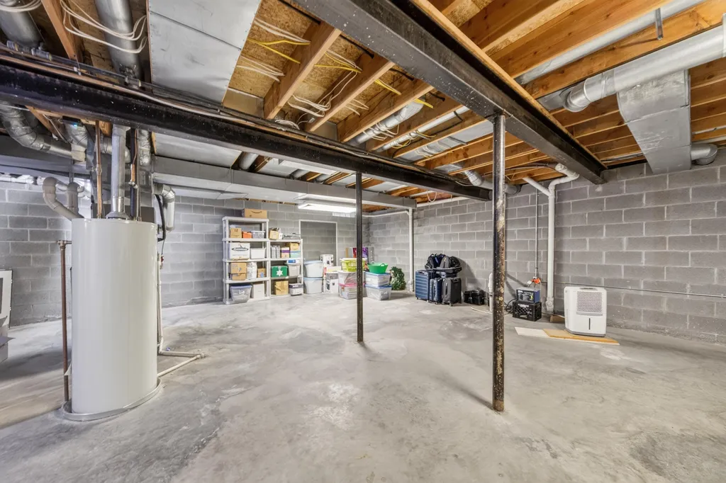 2780 Ember Way Ann Arbor City MI 48104