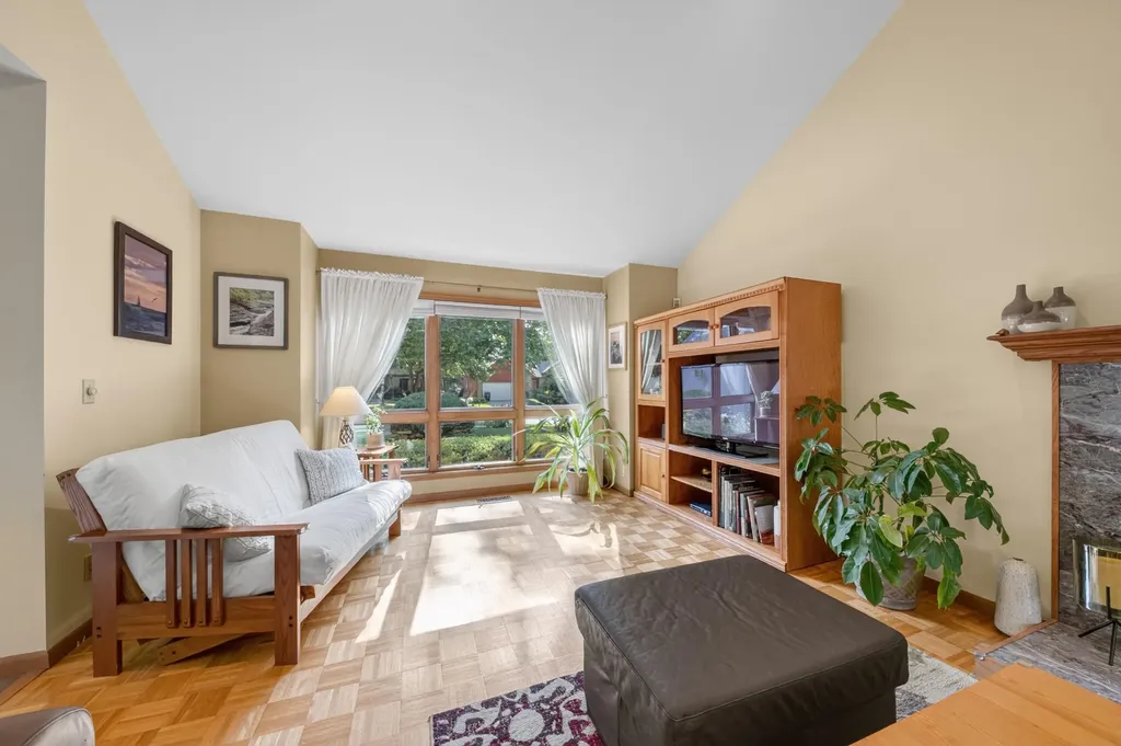 2780 Ember Way Ann Arbor City MI 48104