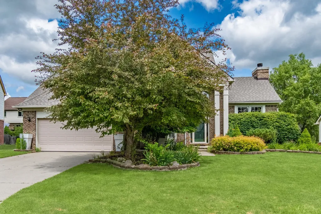 1829 Michelle Court Ann Arbor City MI 48105