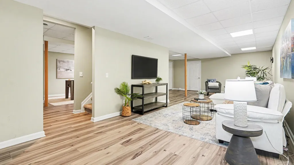 1829 Michelle Court Ann Arbor City MI 48105
