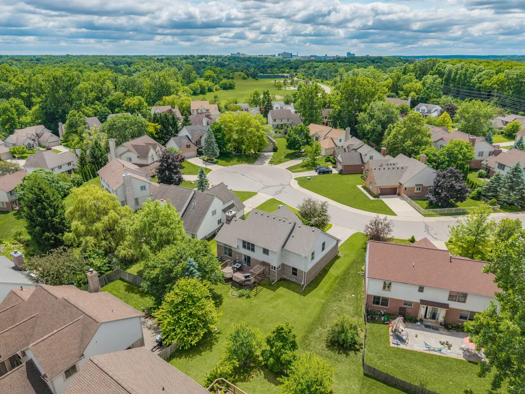 1829 Michelle Court Ann Arbor City MI 48105