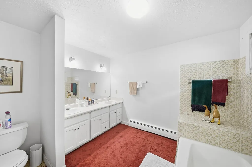 11881 Westshore Drive Putnam Township MI 48169
