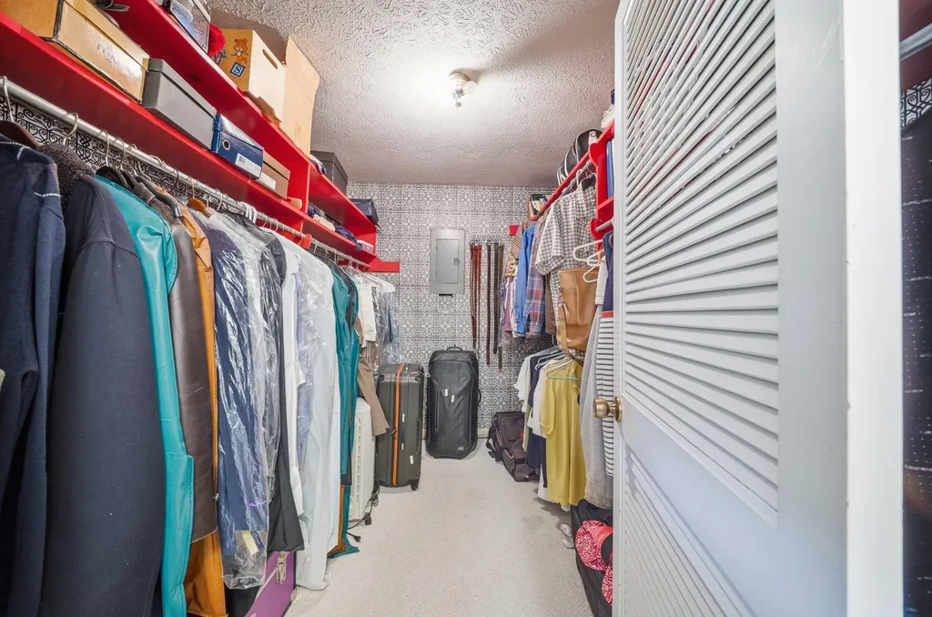 11881 Westshore Drive Putnam Township MI 48169