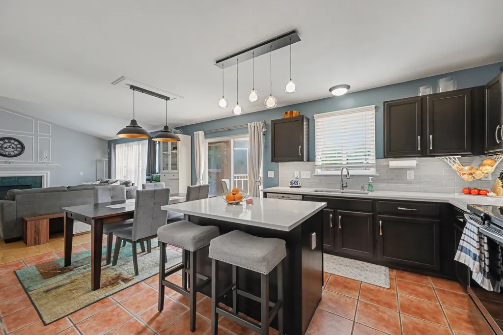 6059 Mapleview Lane Ypsilanti Charter Township MI 48197