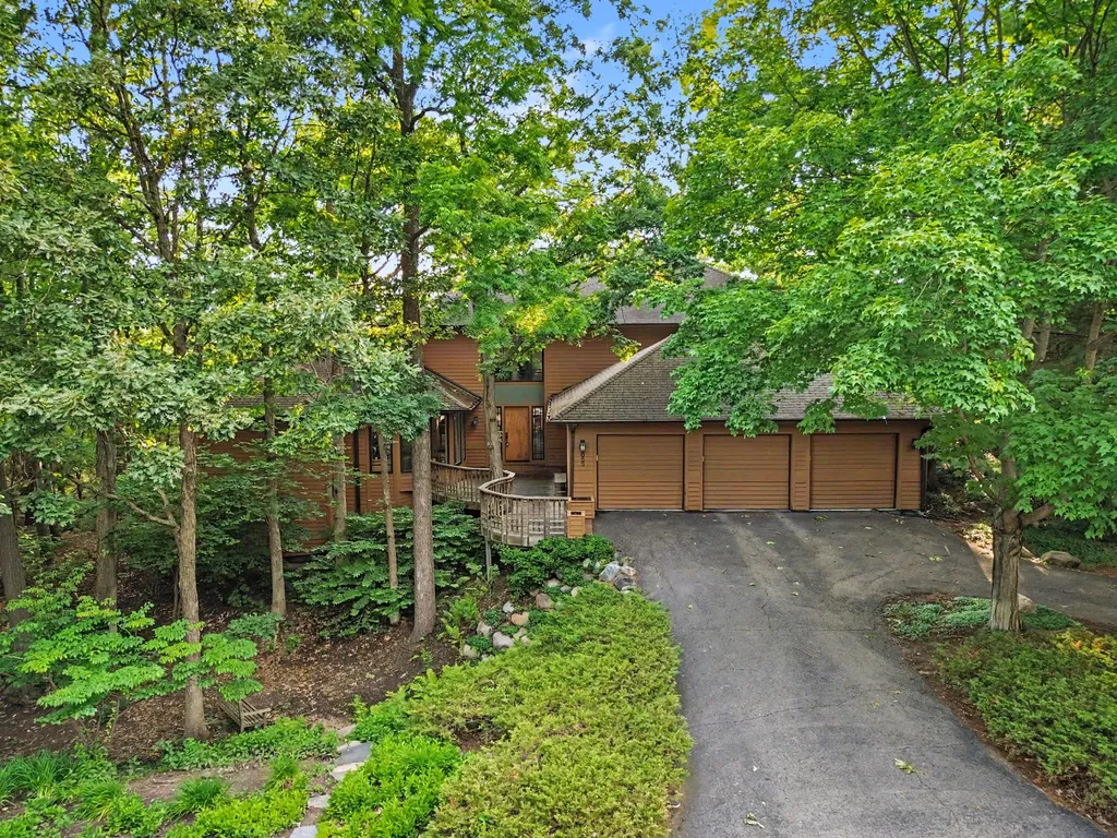 685 Green Road Ann Arbor City MI 48105