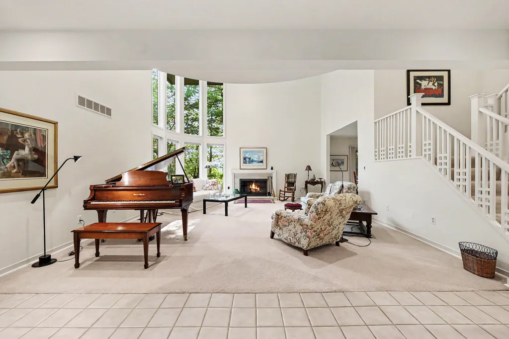 685 Green Road Ann Arbor City MI 48105