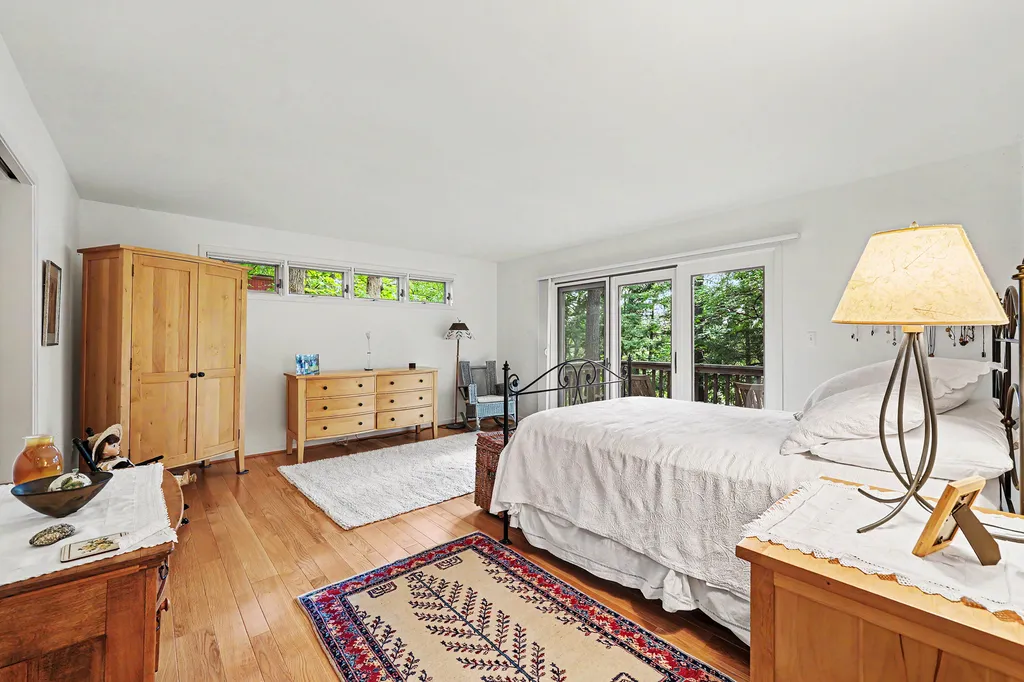 685 Green Road Ann Arbor City MI 48105