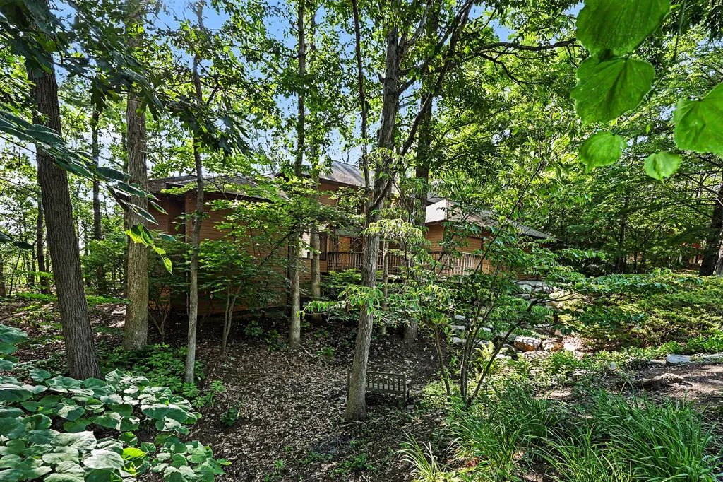 685 Green Road Ann Arbor City MI 48105