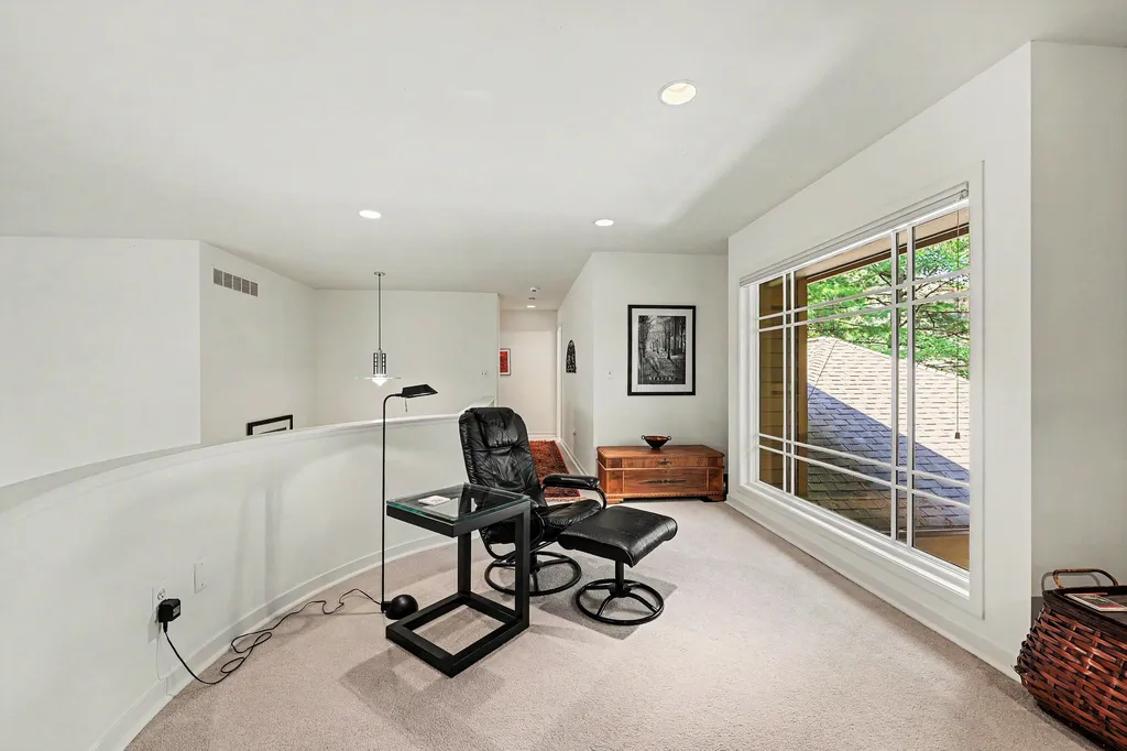 685 Green Road Ann Arbor City MI 48105