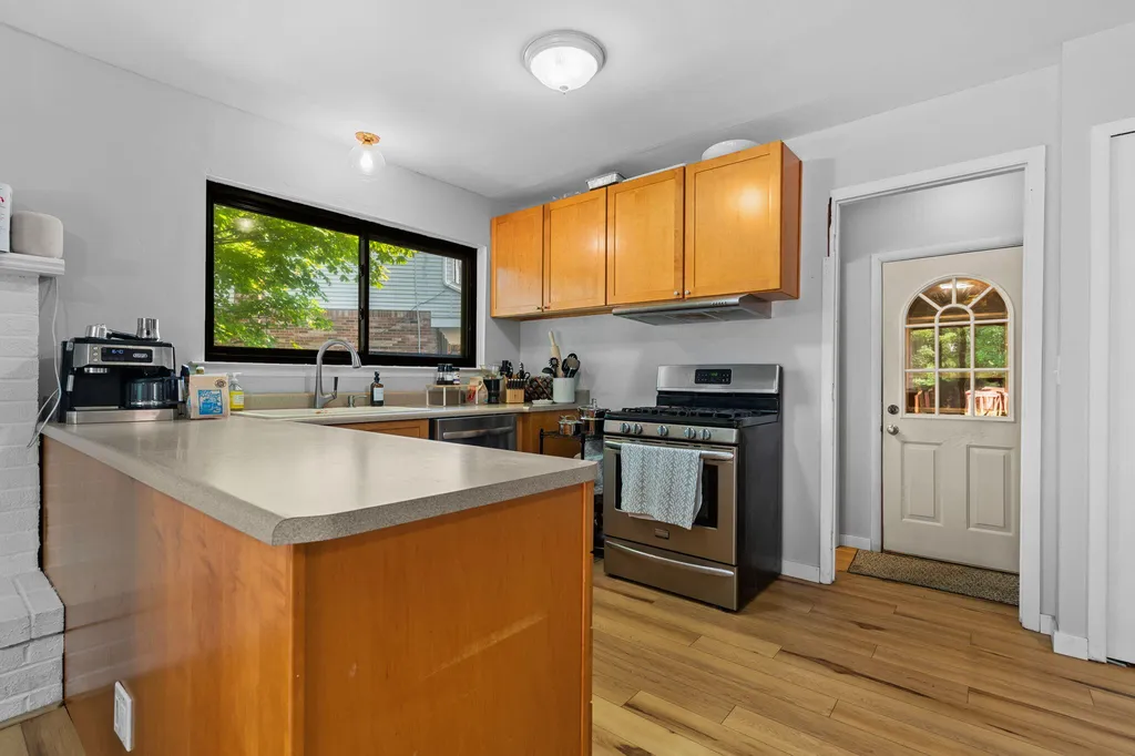 419 Glenbrook Court Saline City MI 48176