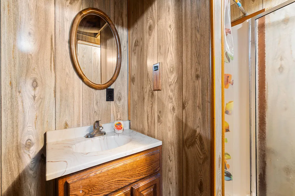 419 Glenbrook Court Saline City MI 48176