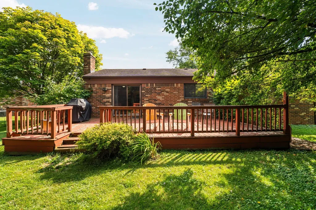 419 Glenbrook Court Saline City MI 48176