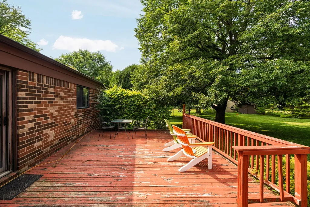 419 Glenbrook Court Saline City MI 48176