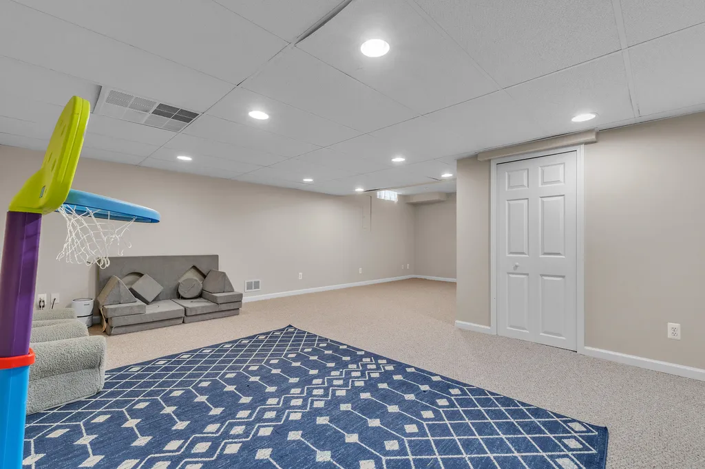 2690 Chateau Court Pittsfield Charter Township MI 48103