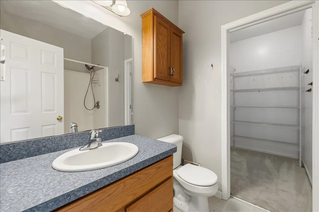 330 Baker Street Unknown City MI 48158