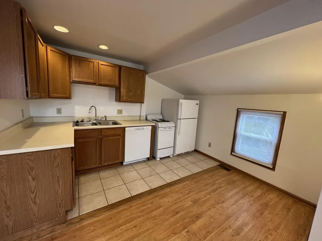 518 W Michigan Avenue Ypsilanti City MI 48197
