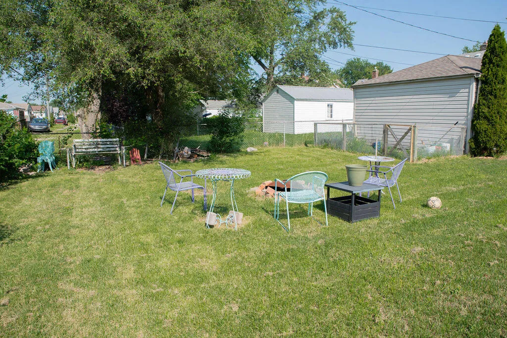 24737 Union Street Dearborn City MI 48124