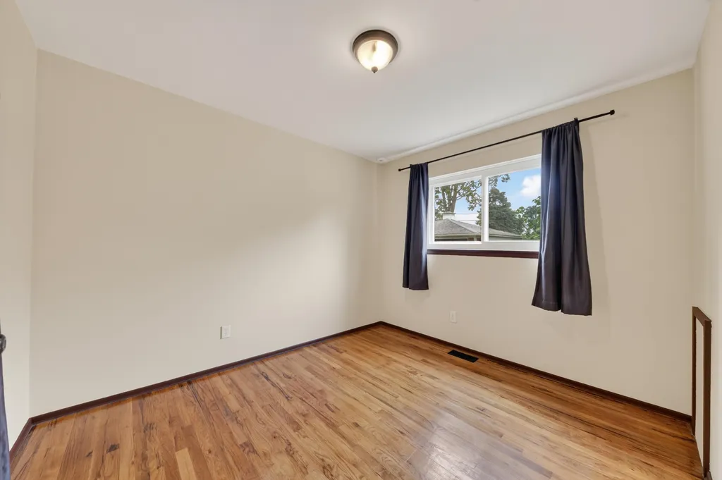 1240 Pageant Avenue Ypsilanti Charter Township MI 48198