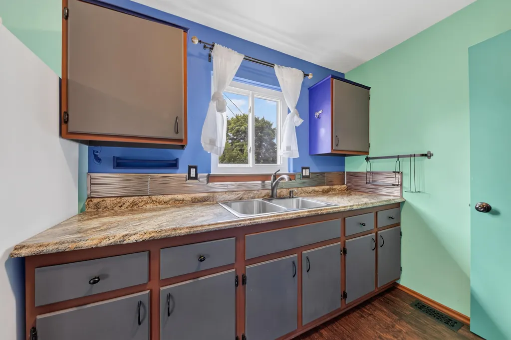 1240 Pageant Avenue Ypsilanti Charter Township MI 48198