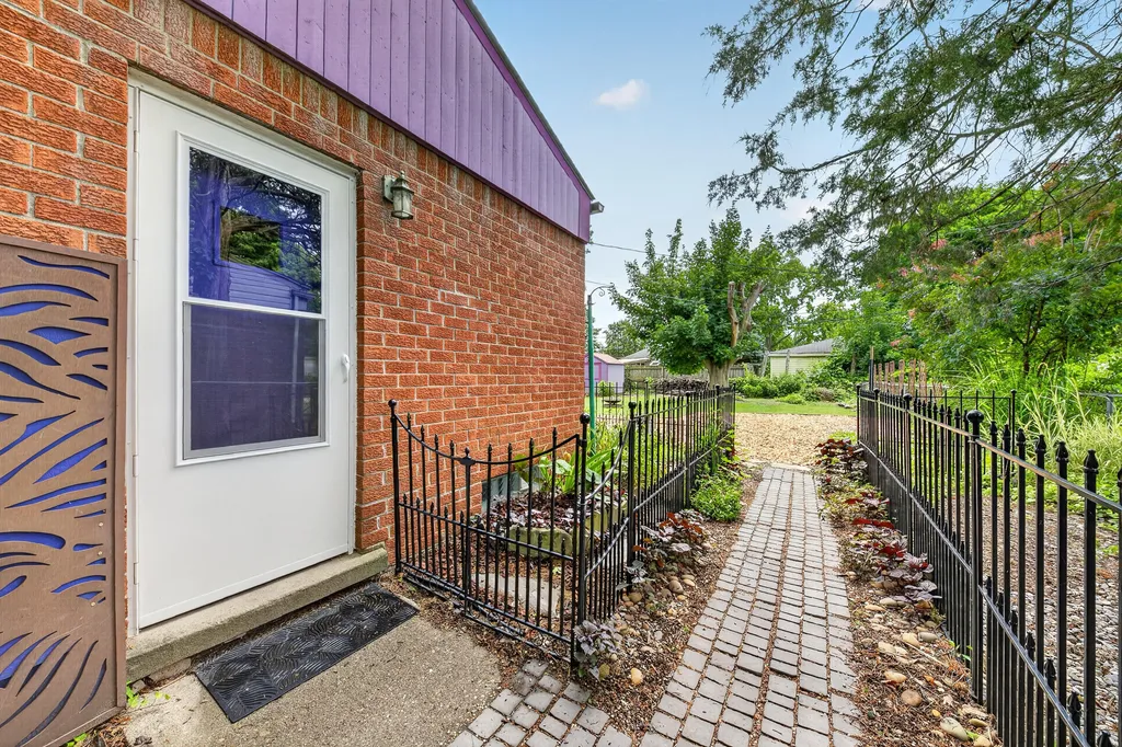 1240 Pageant Avenue Ypsilanti Charter Township MI 48198