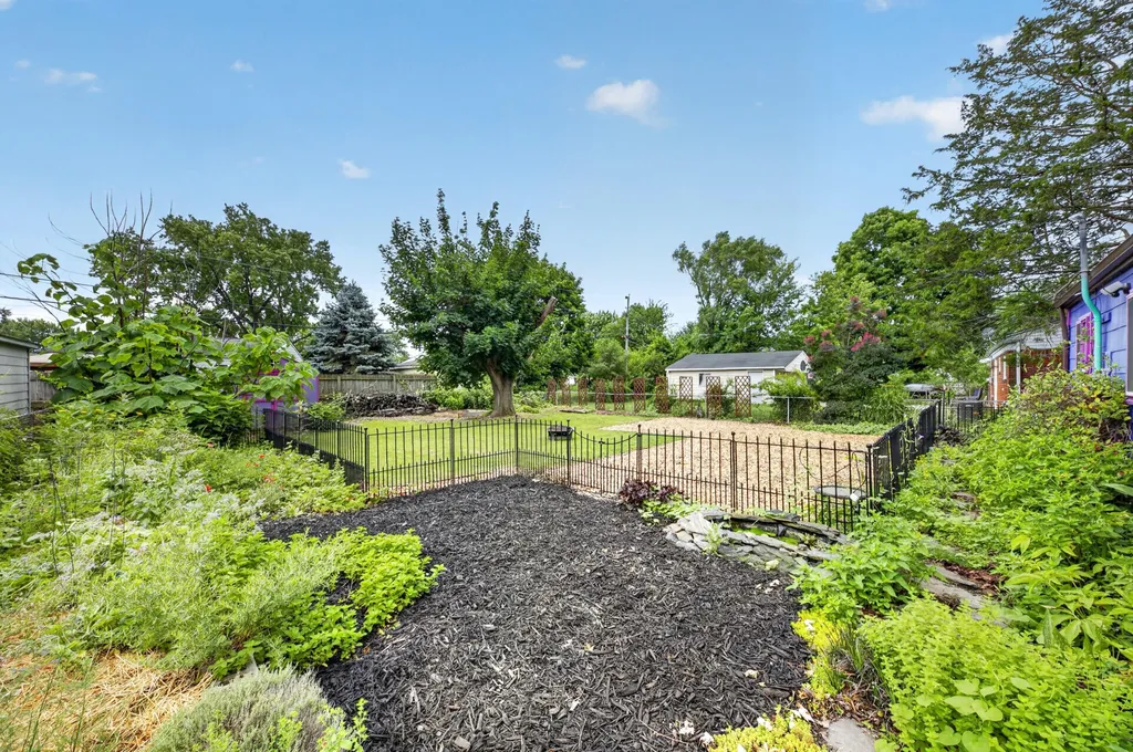 1240 Pageant Avenue Ypsilanti Charter Township MI 48198