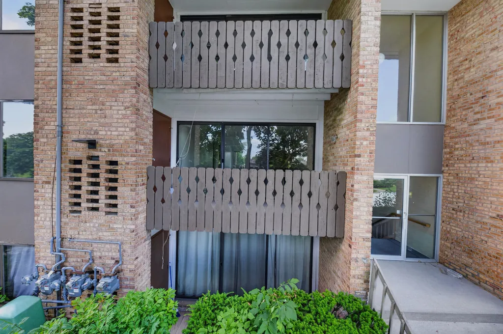 2106 Pauline Boulevard Ann Arbor City MI 48103