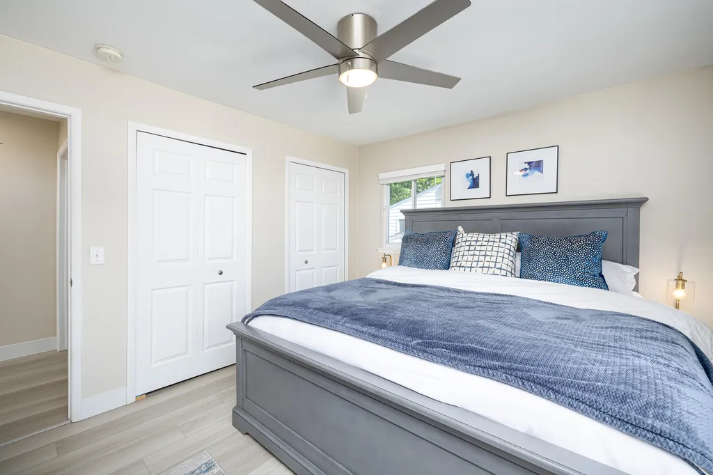 1542 Dicken Drive Ann Arbor City MI 48103